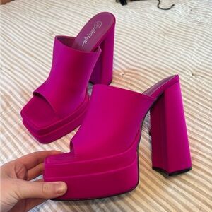 Platform chunky heels